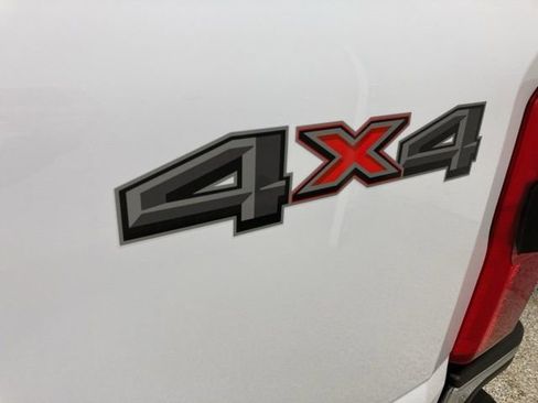 Used 2024 Ford F250 Lariat image 31