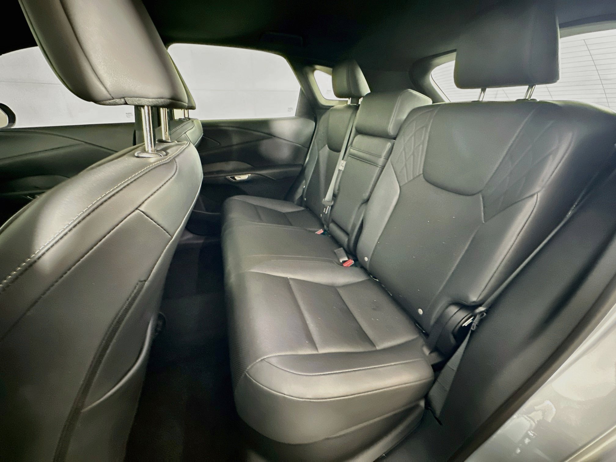 Used 2024 Lexus RX 350 Premium w/ Convenience Package FWD image 27