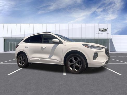 Used 2024 Ford Escape ST-Line Select AWD/4WD image 1
