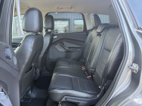 Used 2014 Ford Escape SE w/ Equipment Group 201A AWD/4WD image 16