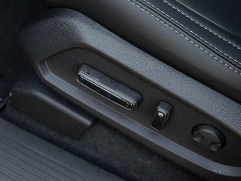 New 2025 Honda Pilot EX-L image 14