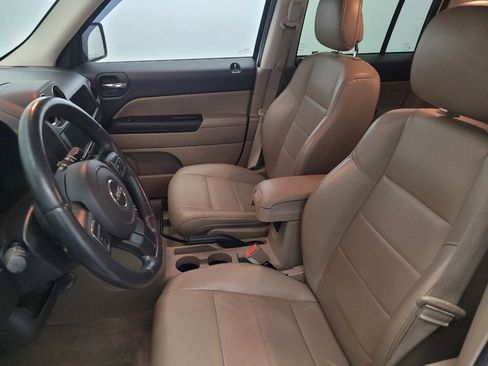 Used 2015 Jeep Patriot High Altitude image 17