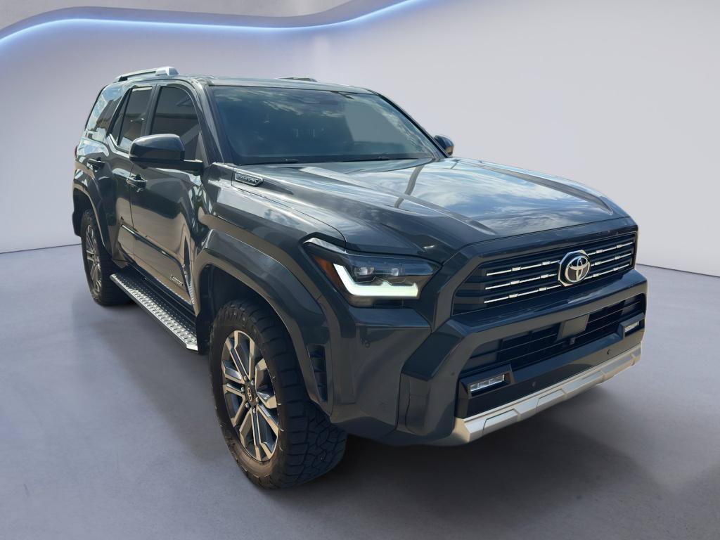 Used 2025 Toyota 4Runner Limited w/ Tow Technology Package AWD/4WD image 5