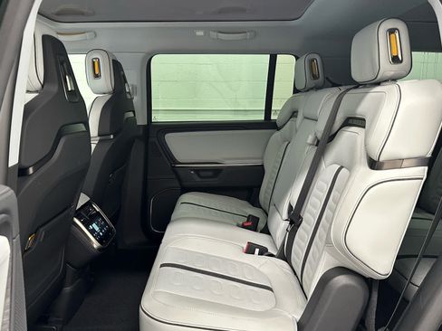 Used 2025 Rivian R1S Adventure AWD/4WD image 15