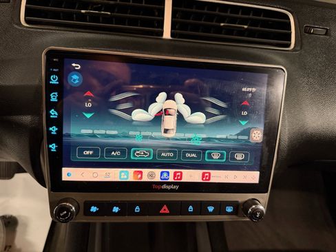 Used 2010 Chevrolet Camaro LS image 11