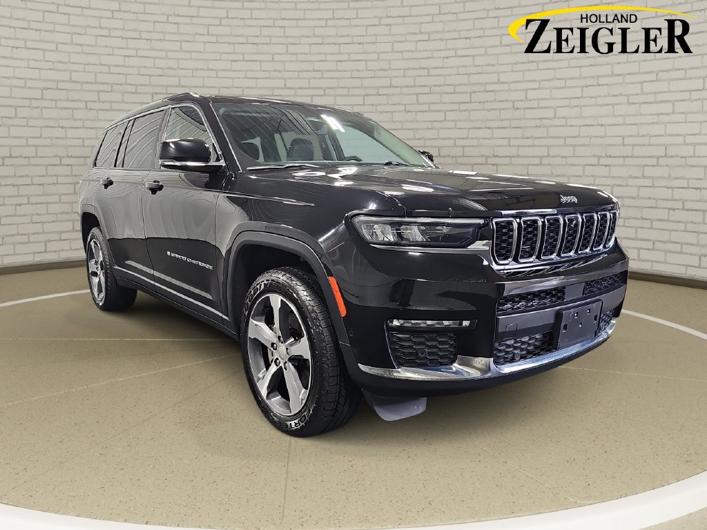 Used 2023 Jeep Grand Cherokee L Limited w/ Luxury Tech Group II AWD/4WD image 3