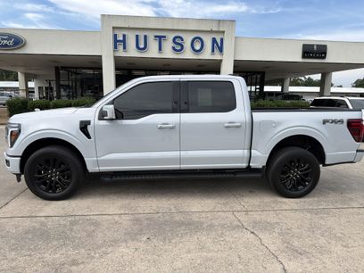 Used 2025 Ford F150 Lariat w/ Equipment Group 501A Mid