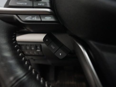 Used 2024 Subaru Forester Limited AWD/4WD image 18