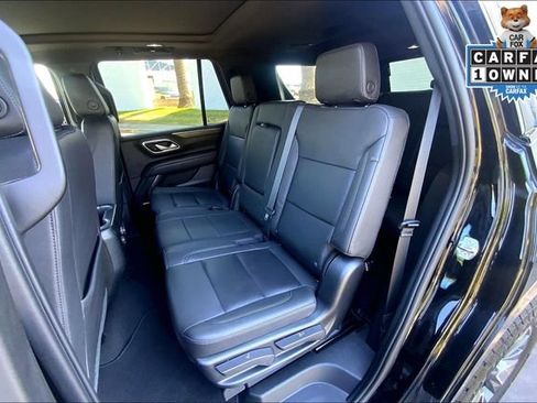 Used 2022 Chevrolet Tahoe Z71 w/ Luxury Package AWD/4WD image 26