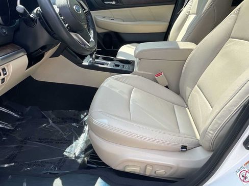 Used 2018 Subaru Outback 2.5i Limited AWD/4WD image 10