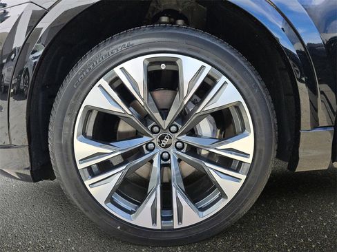New 2026 Audi Q8 Premium Plus image 33