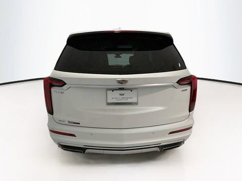 Certified 2024 Cadillac XT6 Premium Luxury AWD/4WD image 6