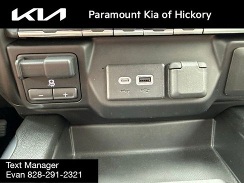 Used 2021 Chevrolet Silverado 1500 LT Trail Boss w/ Bed Protection Package AWD/4WD image 24