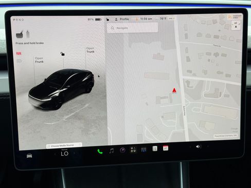 Used 2026 Tesla Model Y 2WD image 22
