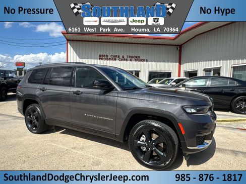 Used 2022 Jeep Grand Cherokee L Limited image 1