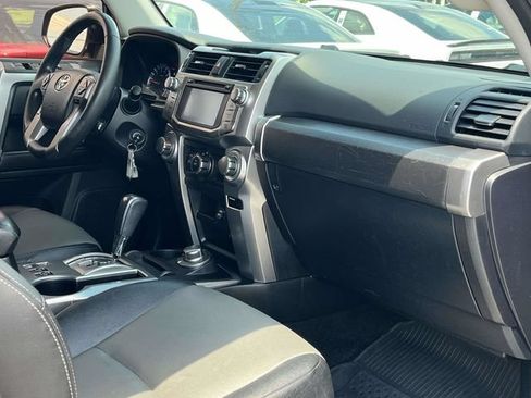 Used 2016 Toyota 4Runner SR5 Premium AWD/4WD image 26