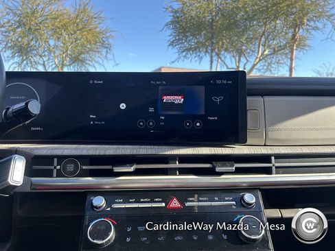 Used 2024 Hyundai Santa Fe Calligraphy image 18