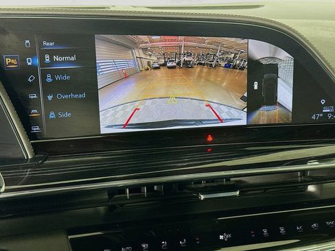 Used 2021 Cadillac Escalade ESV Sport w/ Driver Assist Tech Package image 14