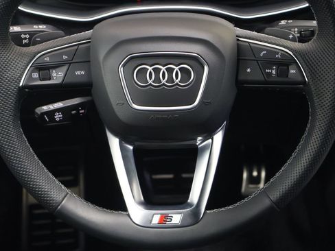 Used 2024 Audi SQ8 Prestige w/ Prestige Package image 17