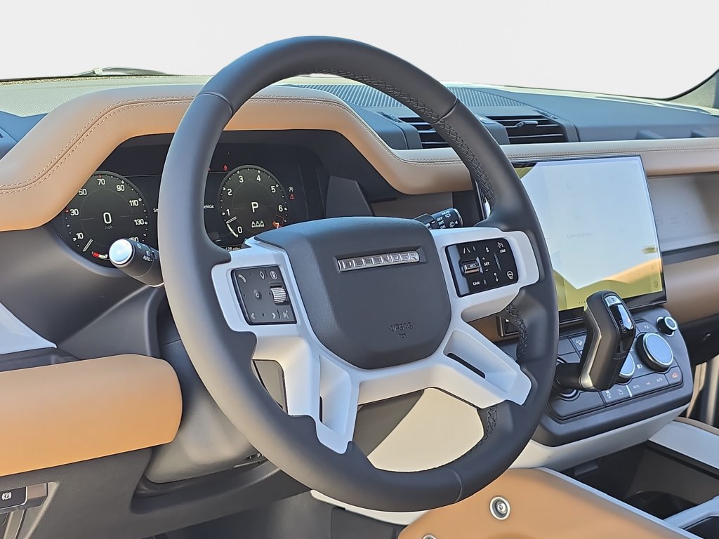 New 2026 Land Rover Defender 110 X-Dynamic SE AWD/4WD image 16