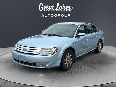 Used 2009 Ford Taurus SE image 1