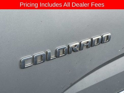Used 2018 Chevrolet Colorado LT w/ LT Convenience Package AWD/4WD image 3