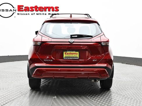 Used 2021 Nissan Kicks SV FWD image 5