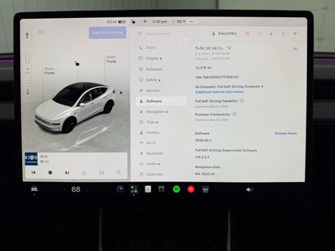 Used 2026 Tesla Model Y AWD image 22