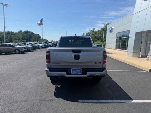Used 2024 RAM 1500 Big Horn AWD/4WD image 7