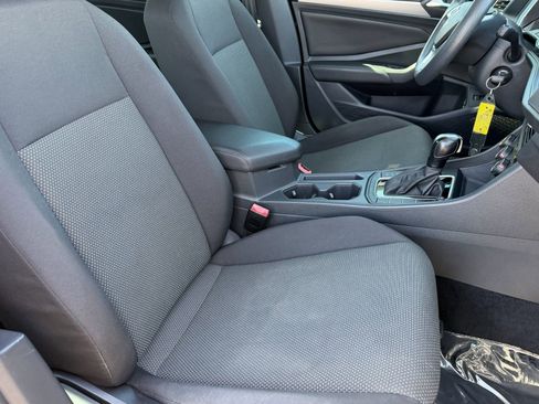 Used 2019 Volkswagen Jetta FWD image 13