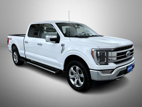 Used 2022 Ford F150 Lariat w/ Equipment Group 502A High AWD/4WD image 3