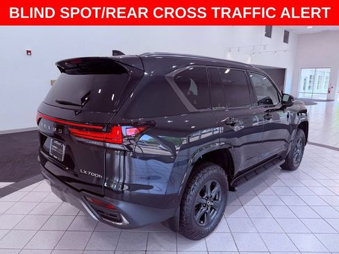 Certified 2025 Lexus LX 700h Overtrail AWD/4WD image 8