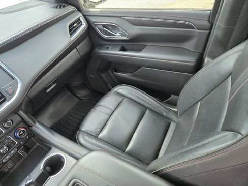 Used 2021 Chevrolet Tahoe RST w/ Luxury Package image 20