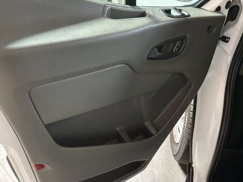 Used 2024 Ford Transit 350 XLT RWD image 13