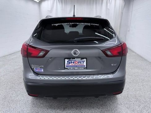 Used 2019 Nissan Rogue Sport SV FWD image 3