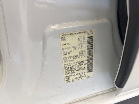 Used 2020 Nissan Frontier SV w/ Midnight Edition Floor Mats AWD/4WD image 11