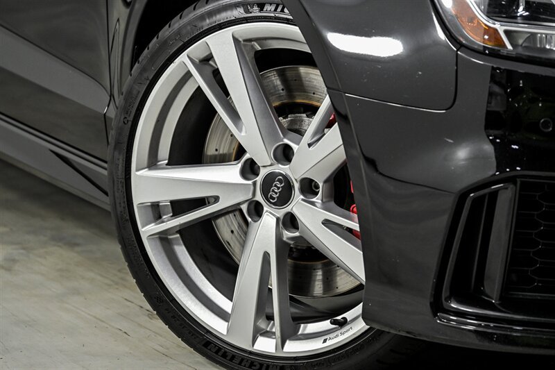 Used 2019 Audi RS 3 AWD/4WD image 3
