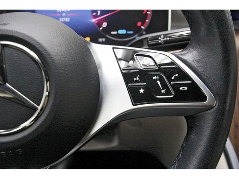 Used 2022 Mercedes-Benz C 300 4MATIC Sedan image 18