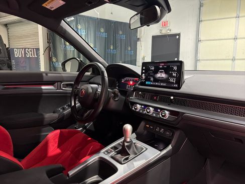 Used 2023 Honda Civic Type R image 35