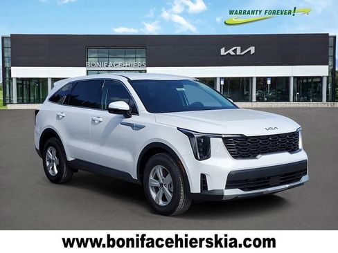 New 2026 Kia Sorento LX FWD image 1