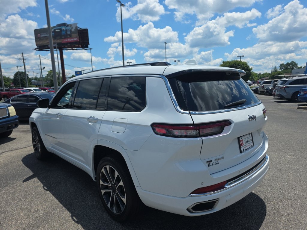 Used 2022 Jeep Grand Cherokee L Overland w/ Luxury Tech Group IV AWD/4WD image 7
