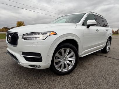 Used 2016 Volvo XC90 T6 Momentum w/ Momentum Plus Package