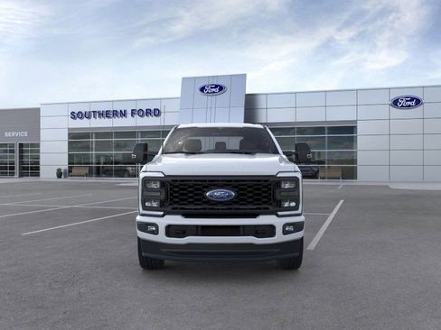 New 2025 Ford F350 XL w/ STX Appearance Package AWD/4WD image 6