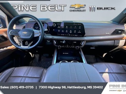 Used 2025 Chevrolet Tahoe High Country image 13