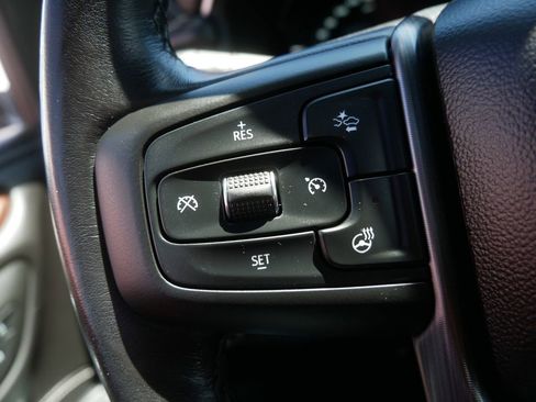 Certified 2023 GMC Yukon Denali Ultimate AWD/4WD image 28