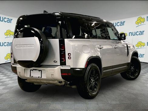 Used 2023 Land Rover Defender 110 SE image 6