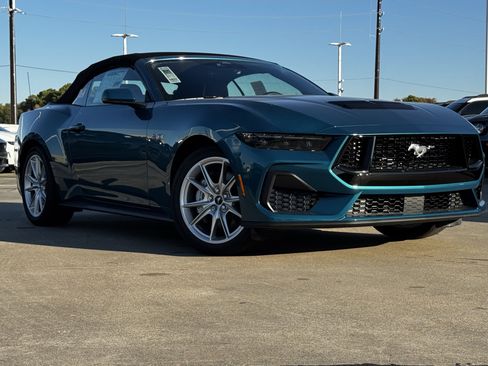 New 2026 Ford Mustang GT Premium image 2