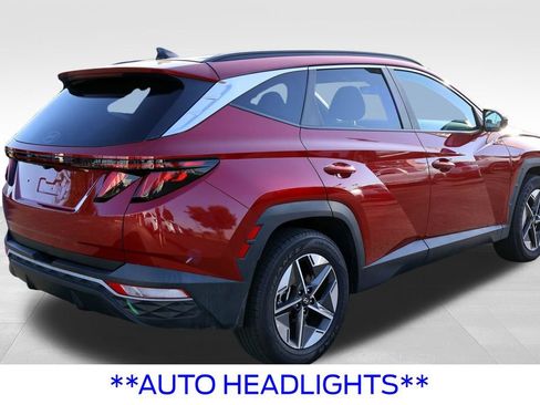 Used 2025 Hyundai Tucson SEL FWD image 17