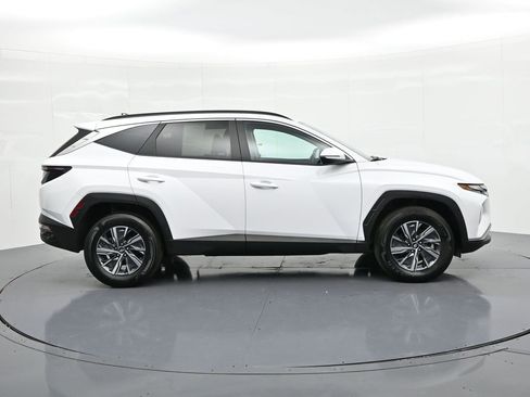 Used 2023 Hyundai Tucson Blue image 5
