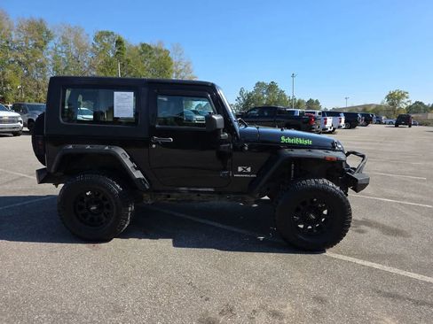 Used 2008 Jeep Wrangler X image 3
